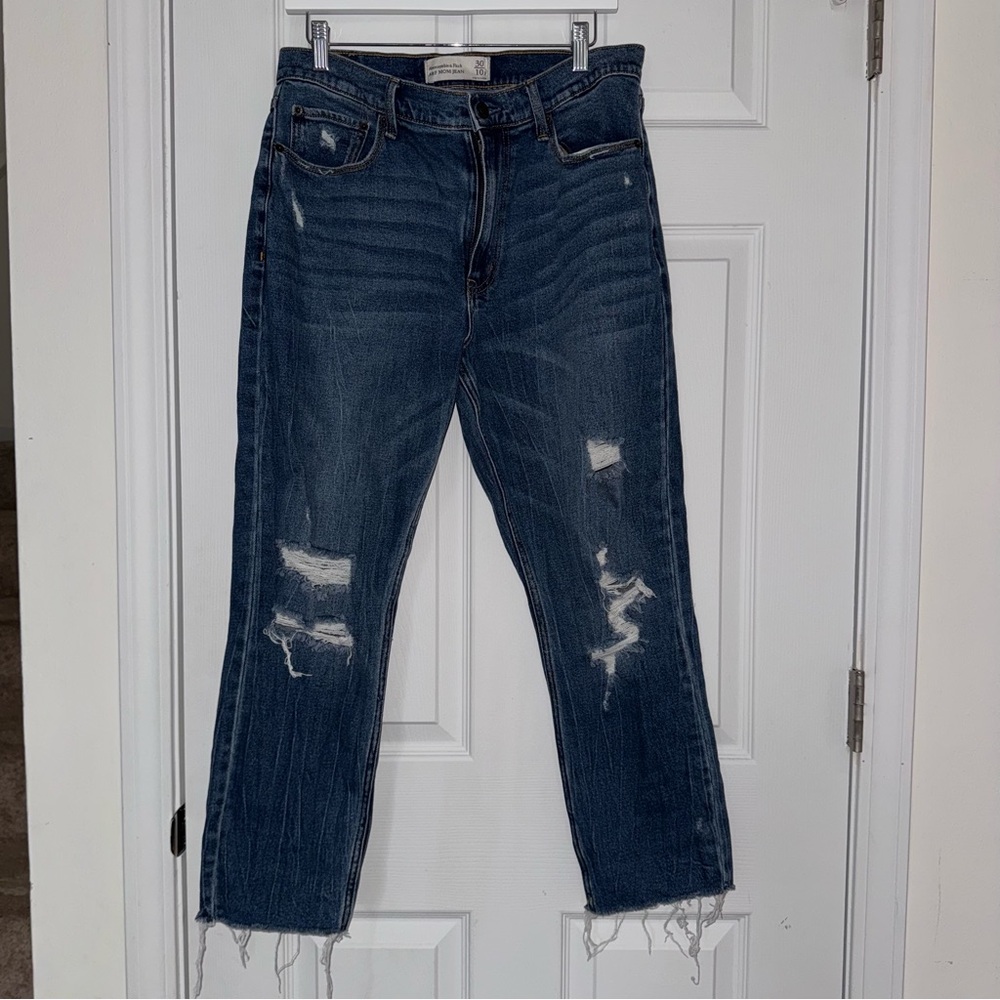 Abercrombie & Fitch Mom Jean W30 Size 10P